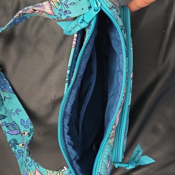 Vera Bradley Peacock Garden Teal and Pink Floral Crossbody Quilted Zipper Bag - Picture 5 of 10